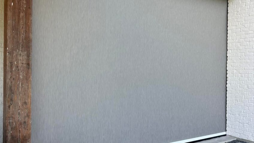Retractable screens in Shreveport, LA and surrounding areas of Louisiana